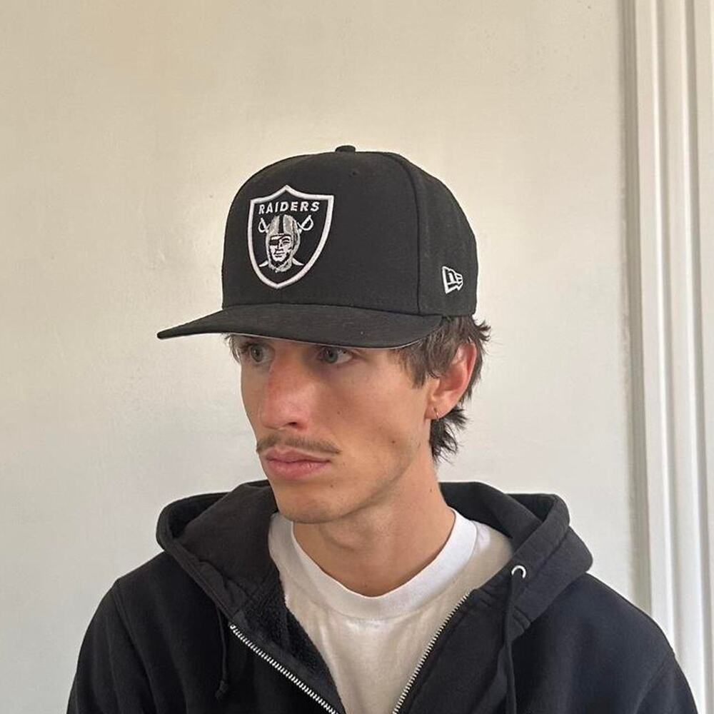 Vintage Retro New Era Black Basic Oakland Las Vegas LA Raiders Fitted Hat Cap